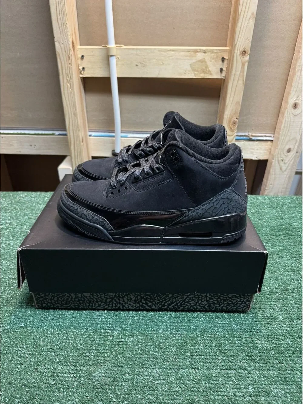 Jordan Retro 3 Black Cat Size 9.5